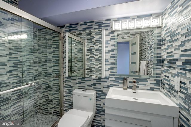 7 WILLIAM PACA BLDG, Turnersville, NJ 08012