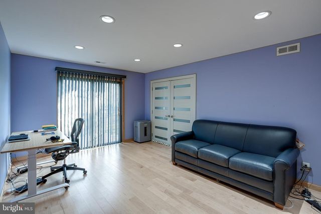 7 WILLIAM PACA BLDG, Turnersville, NJ 08012