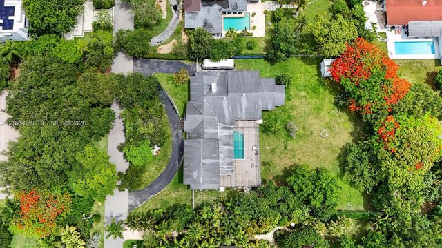 11651 SW 64th Avenue, Pinecrest, FL 33156