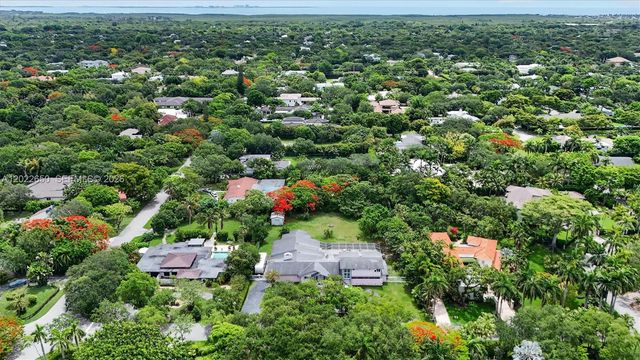 11651 SW 64th Avenue, Pinecrest, FL 33156