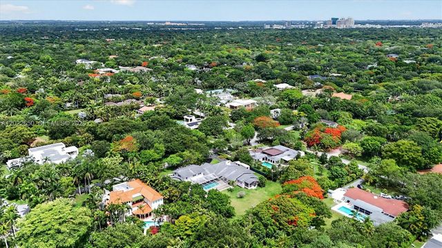 11651 SW 64th Avenue, Pinecrest, FL 33156