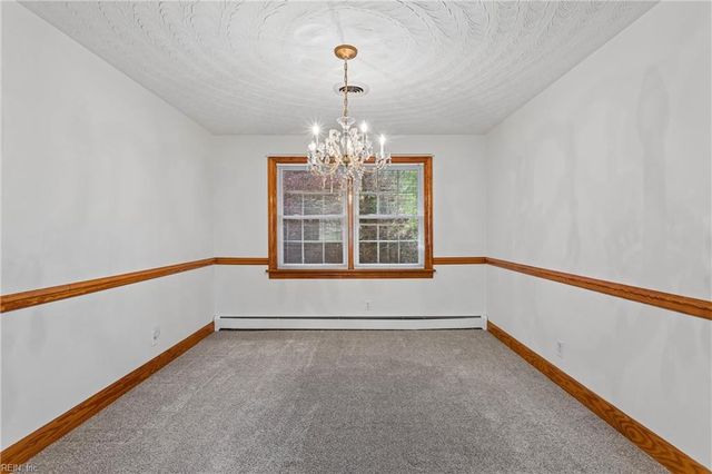 301 Pond DR, Suffolk, VA 23434