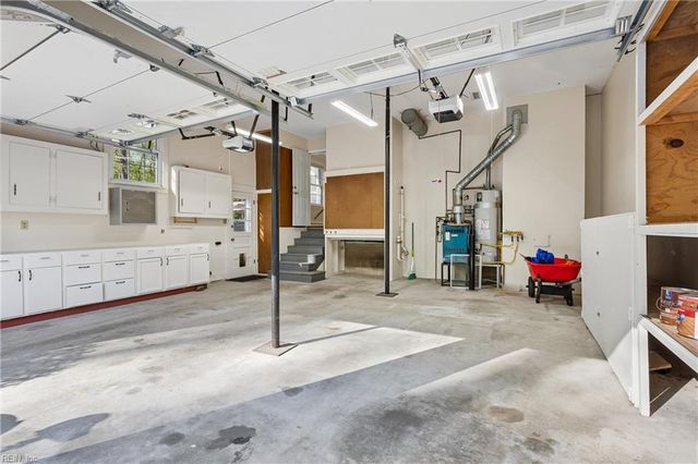 301 Pond DR, Suffolk, VA 23434