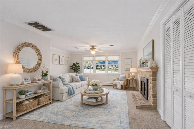 301 Pond DR, Suffolk, VA 23434