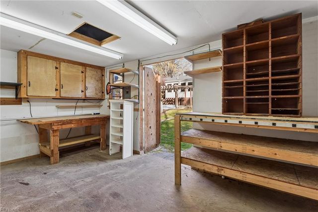 301 Pond DR, Suffolk, VA 23434