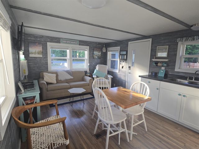 7949 W Fox Road, Mears, MI 49436