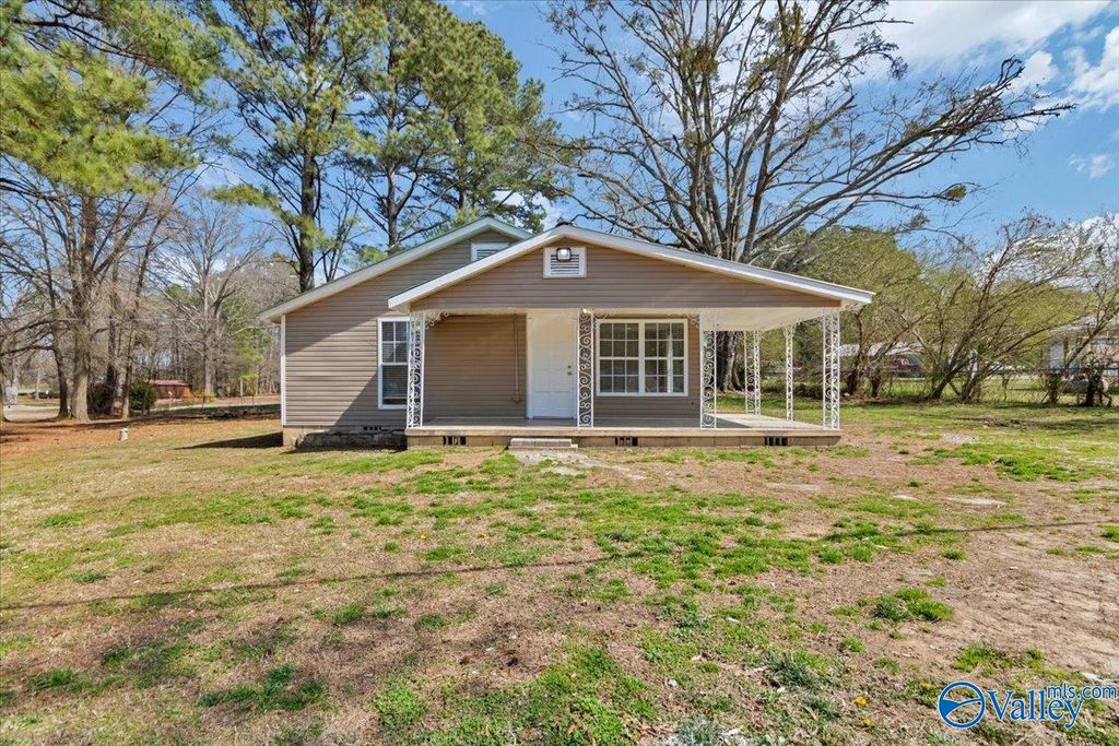 296 County Road 342, Moulton, AL 35650
