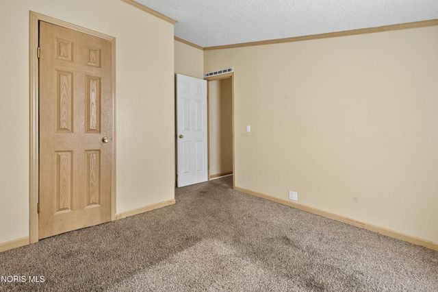 4600 Blue Rock Court, Toledo, OH 43615