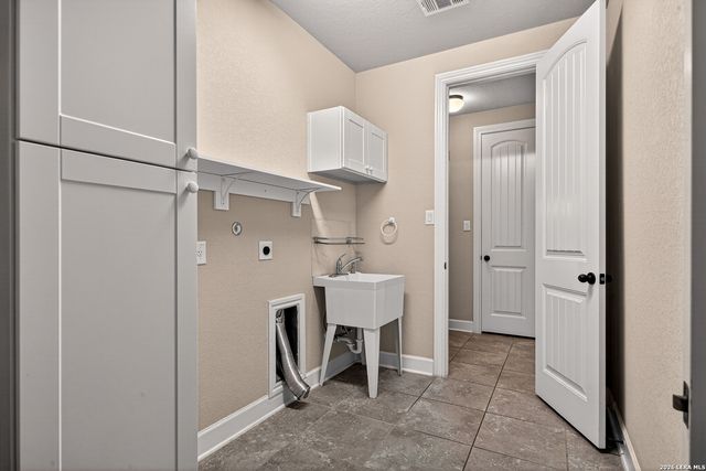 248 Woods Of Boerne, Boerne, TX 78006