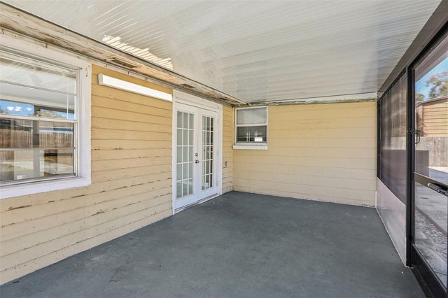 1809 W CRAWFORD STREET, Tampa, FL 33604