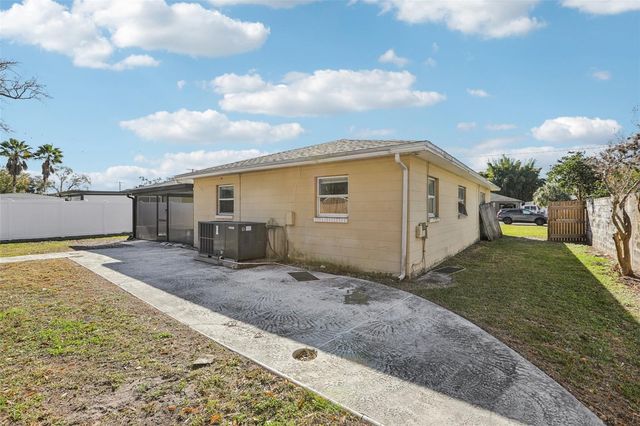 1809 W CRAWFORD STREET, Tampa, FL 33604