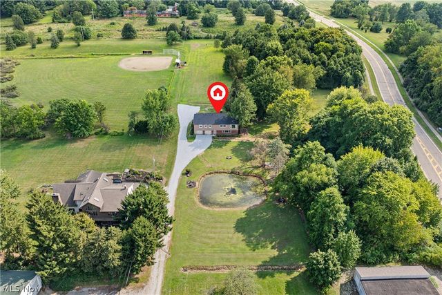 988 E Turkeyfoot Lake Road, Akron, OH 44312