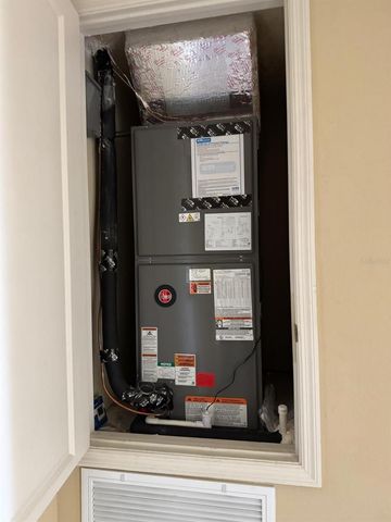 7618 TANGLE RUSH DRIVE, Gibsonton, FL 33534