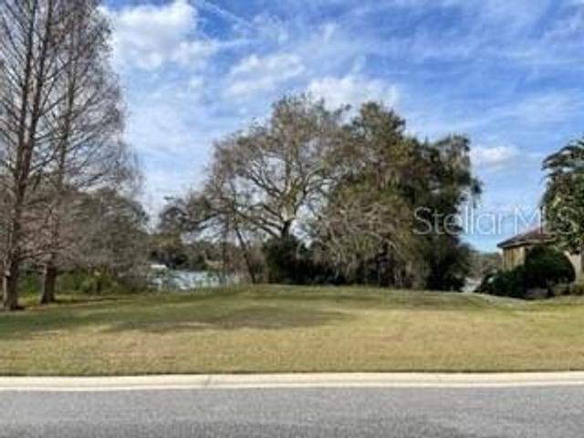 413 W BLUE WATER EDGE DRIVE, Eustis, FL 32736