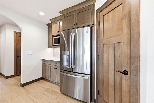 8372 ST NORBERT DRIVE, Neenah, WI 54956