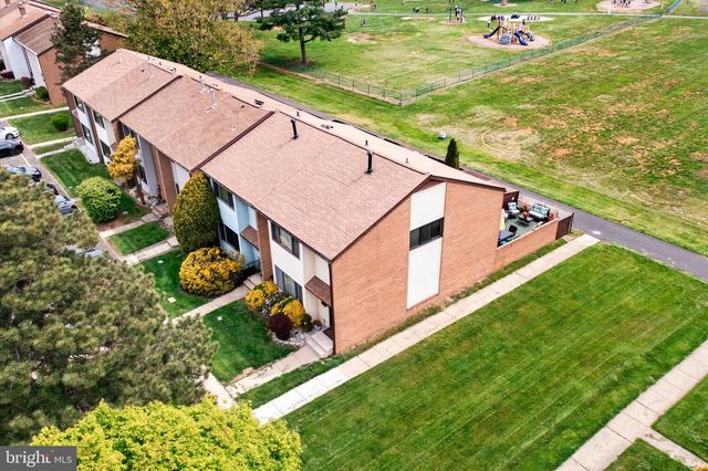 106 DANBURY CT, Hightstown, NJ 08520