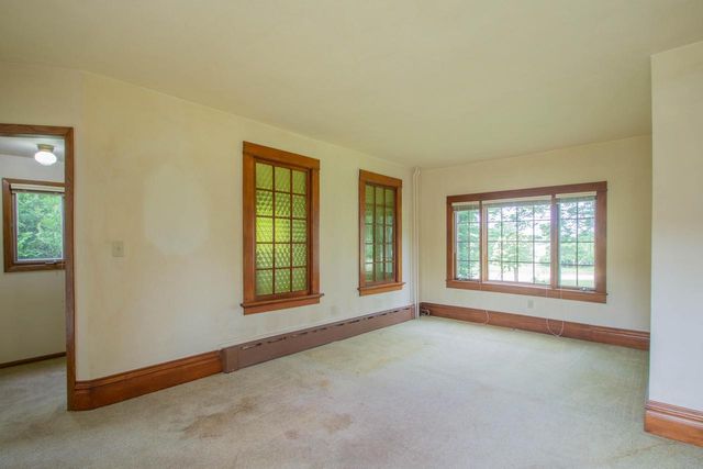 800 W Main STREET, Watertown, WI 53094