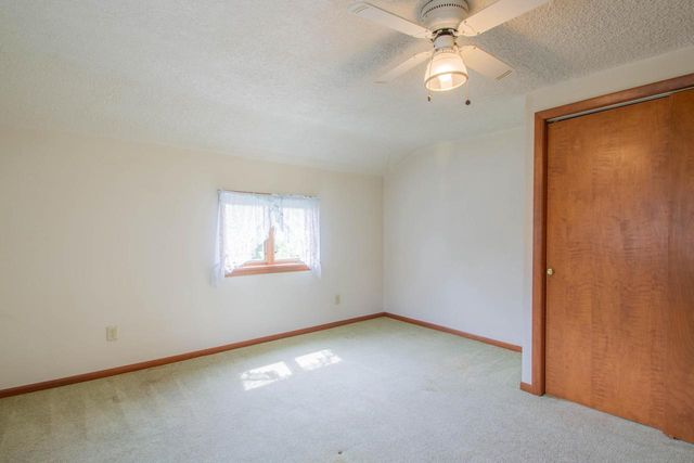 800 W Main STREET, Watertown, WI 53094