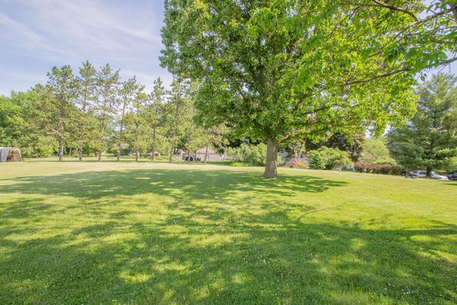 800 W Main STREET, Watertown, WI 53094