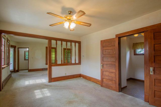 800 W Main STREET, Watertown, WI 53094