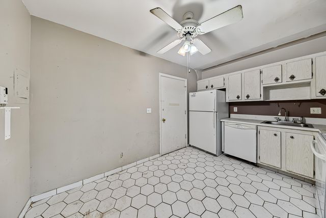 4770 NW 21st Street 412, Lauderhill, FL 33313