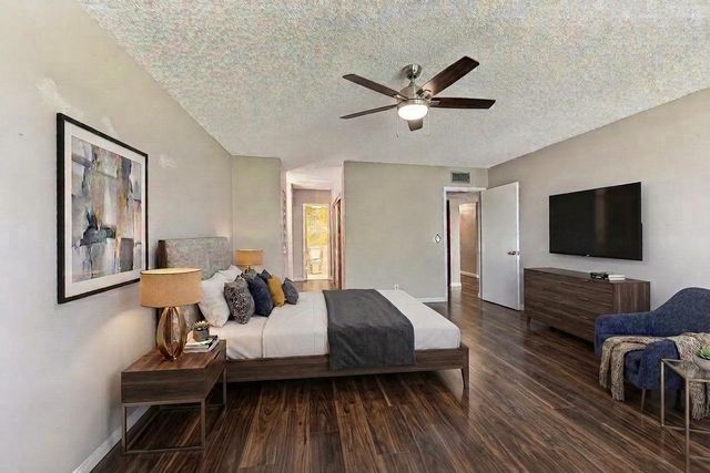 4770 NW 21st Street 412, Lauderhill, FL 33313