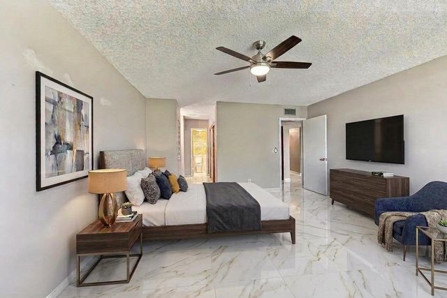 4770 NW 21st Street 412, Lauderhill, FL 33313