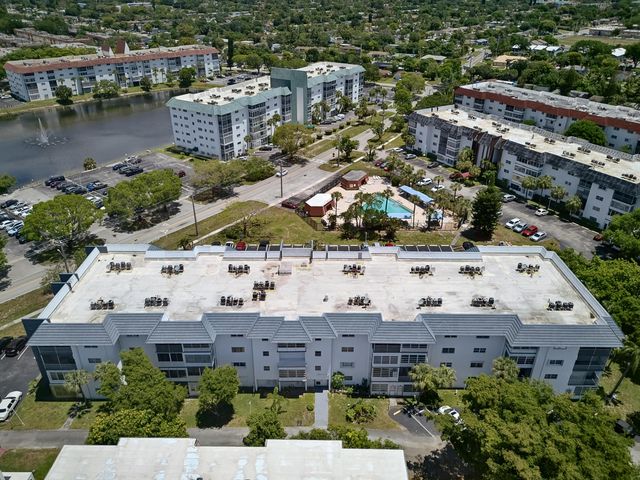 4770 NW 21st Street 412, Lauderhill, FL 33313