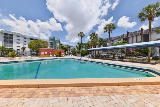 4770 NW 21st Street 412, Lauderhill, FL 33313