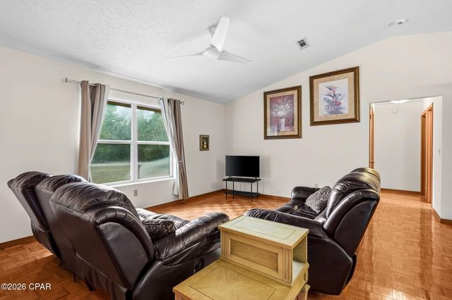 3922 Vistula Drive, Chipley, FL 32428