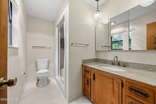 3922 Vistula Drive, Chipley, FL 32428