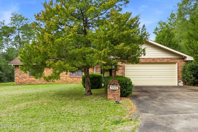 3922 Vistula Drive, Chipley, FL 32428