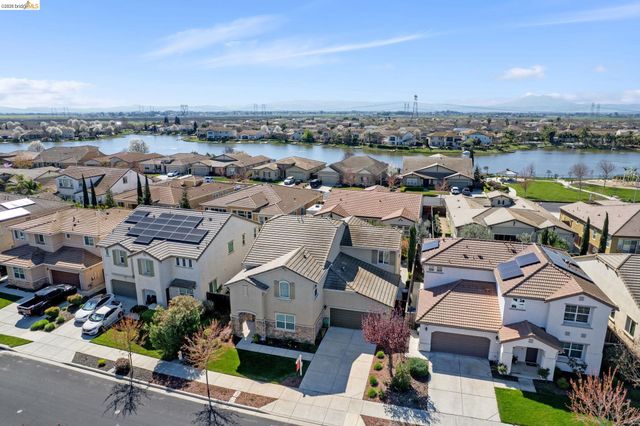 2469 Talaria Dr, Oakley, CA 94561