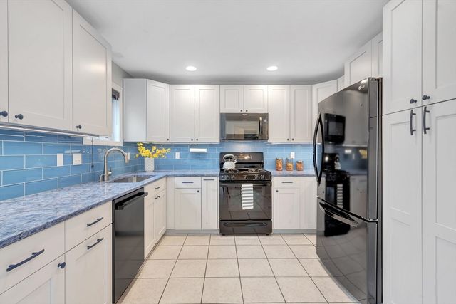 78 Summer St 6, Arlington, MA 02474