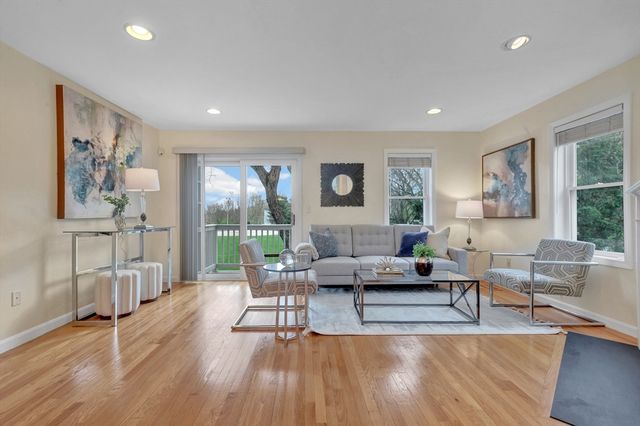 78 Summer St 6, Arlington, MA 02474