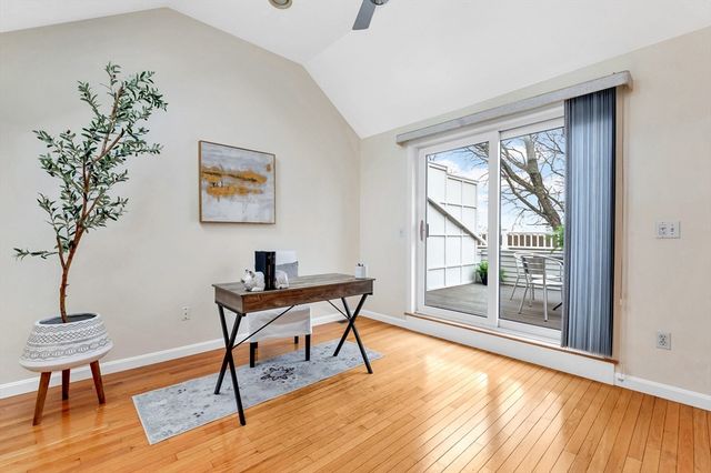 78 Summer St 6, Arlington, MA 02474
