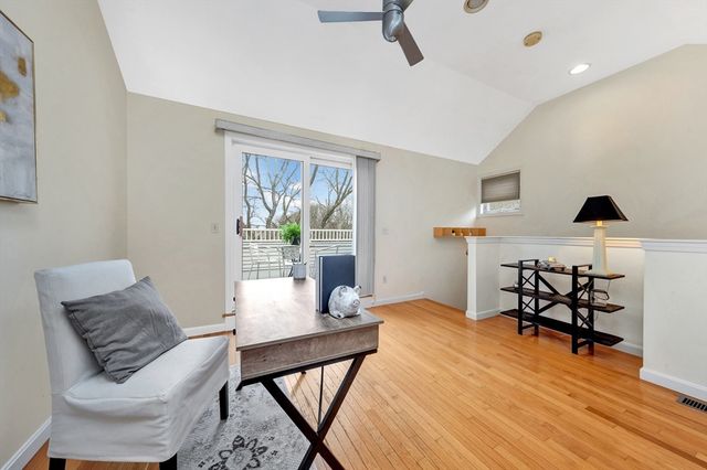 78 Summer St 6, Arlington, MA 02474