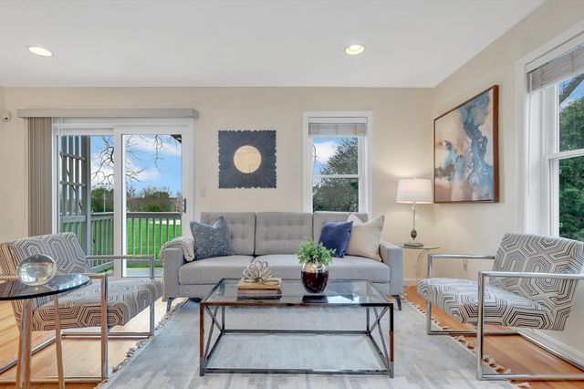 78 Summer St 6, Arlington, MA 02474