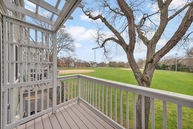 78 Summer St 6, Arlington, MA 02474