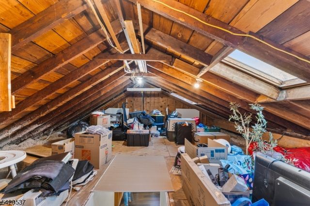 53 Pequannock Ave, Pequannock Twp., NJ 07440