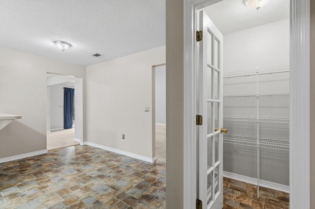 643 Alysheba Drive, Crestview, FL 32539