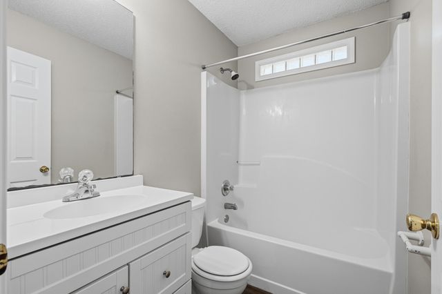 643 Alysheba Drive, Crestview, FL 32539