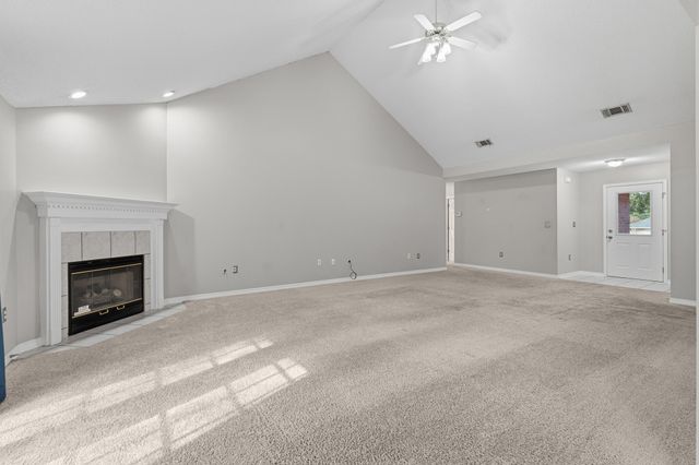 643 Alysheba Drive, Crestview, FL 32539