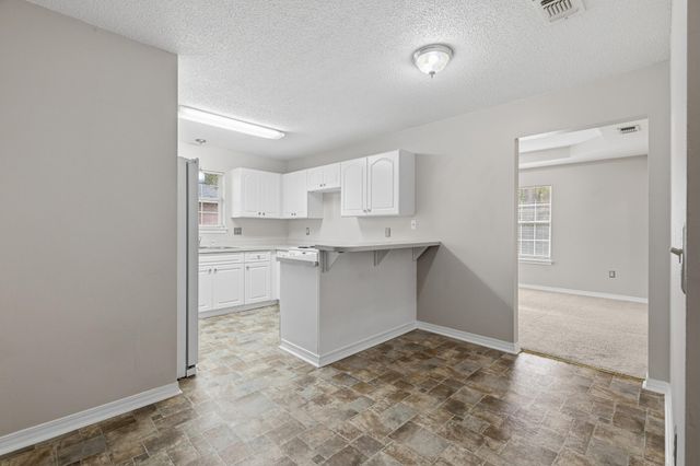 643 Alysheba Drive, Crestview, FL 32539