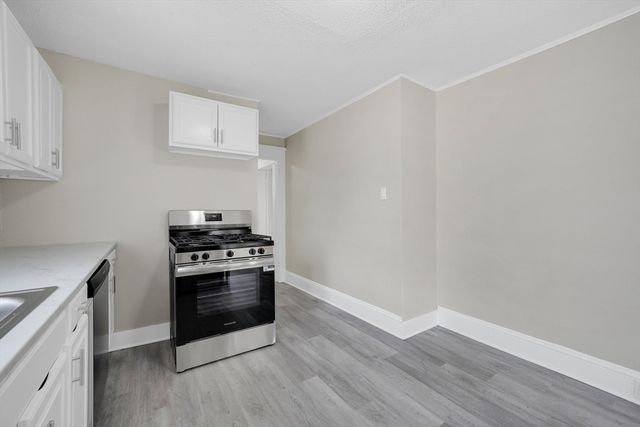 149 Fountain St, Springfield, MA 01108