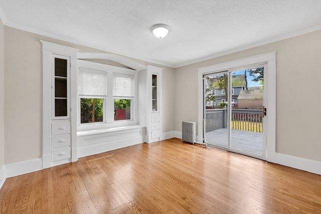 149 Fountain St, Springfield, MA 01108