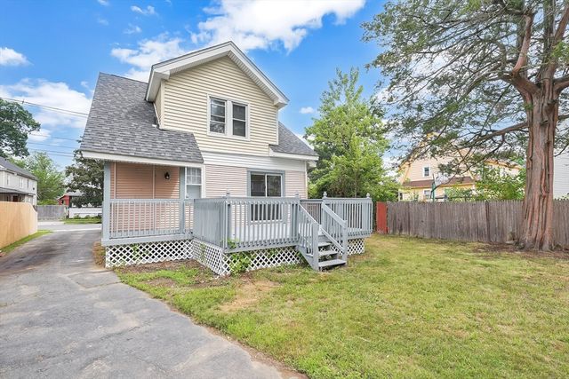 149 Fountain St, Springfield, MA 01108