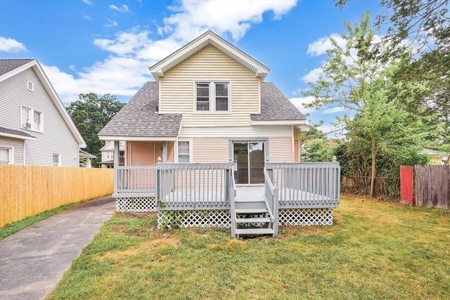 149 Fountain St, Springfield, MA 01108