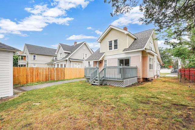 149 Fountain St, Springfield, MA 01108