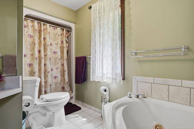 3867 Nutcracker Court, Addison Twp, MI 48370